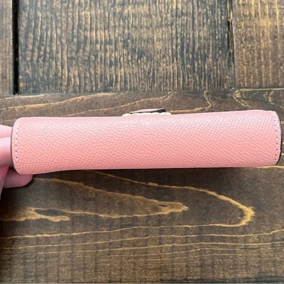 Coach Medium Corner Zip Wallet Pink w Card Saffiano Pebbled Leather w Gold NEW - Picture 4 of 8